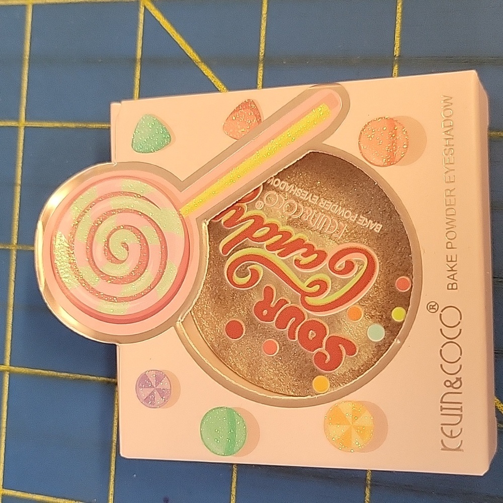 Kevin & Coco Sour Candy Gold Bake Powder Eyeshadow K01 New